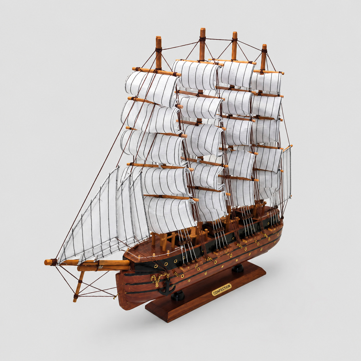 Декоративен кораб с бели платна 47 x 46 см - снимка 2