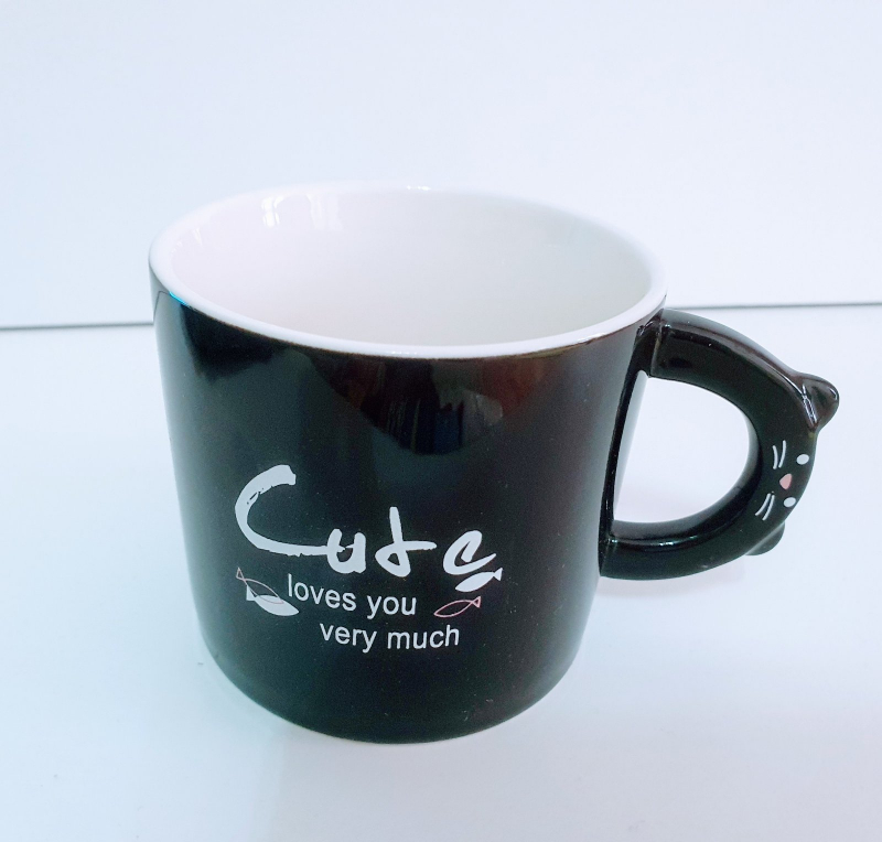 Дизайнерска чаша