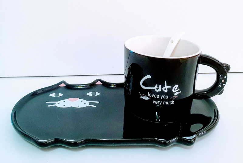 Дизайнерска чаша